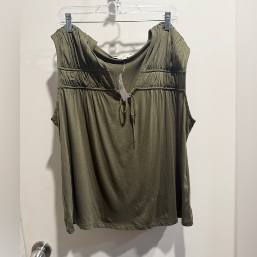 LOFT Olive Green Sleeveless Blouse